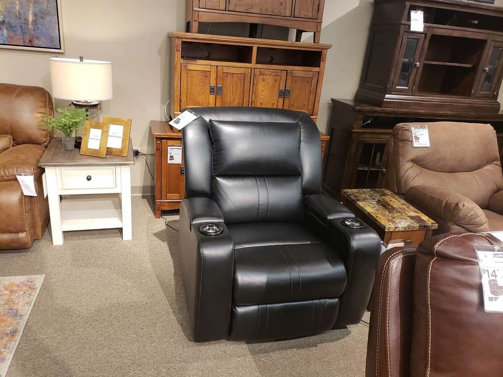 Ashley HomeStore | 3200 Mall Loop Dr, Joliet, IL 60431 | Phone: (815) 230-4280