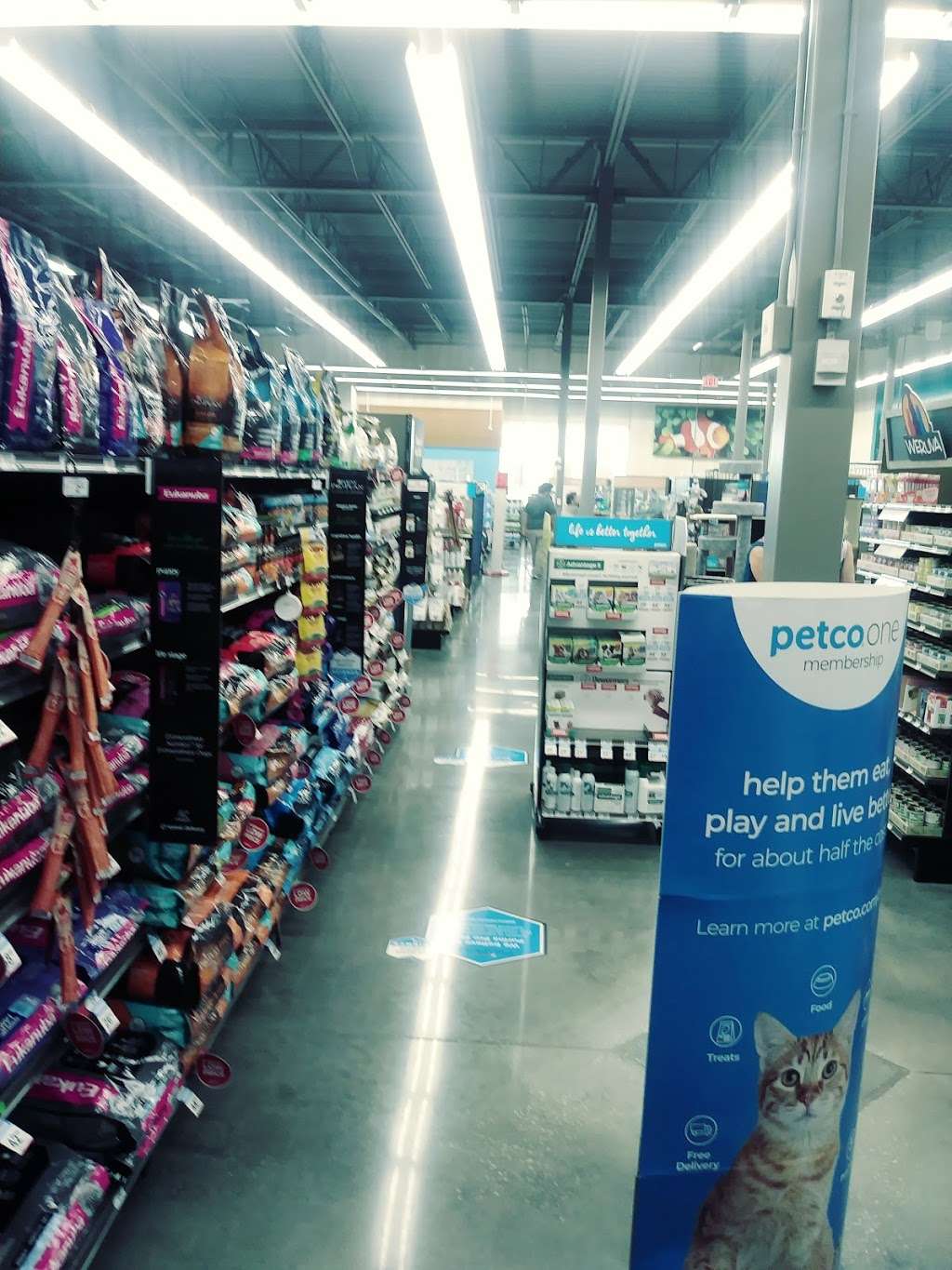 Petco | 3201 Vineland Rd, Kissimmee, FL 34746, USA | Phone: (407) 606-0037