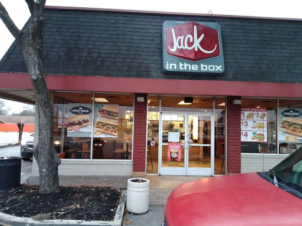 Jack in the Box | 208 E US-90, Dayton, TX 77535, USA | Phone: (936) 257-8008