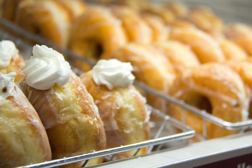 Heavnly Donuts | 60 Haverhill Rd, Amesbury, MA 01913, USA | Phone: (978) 834-6113