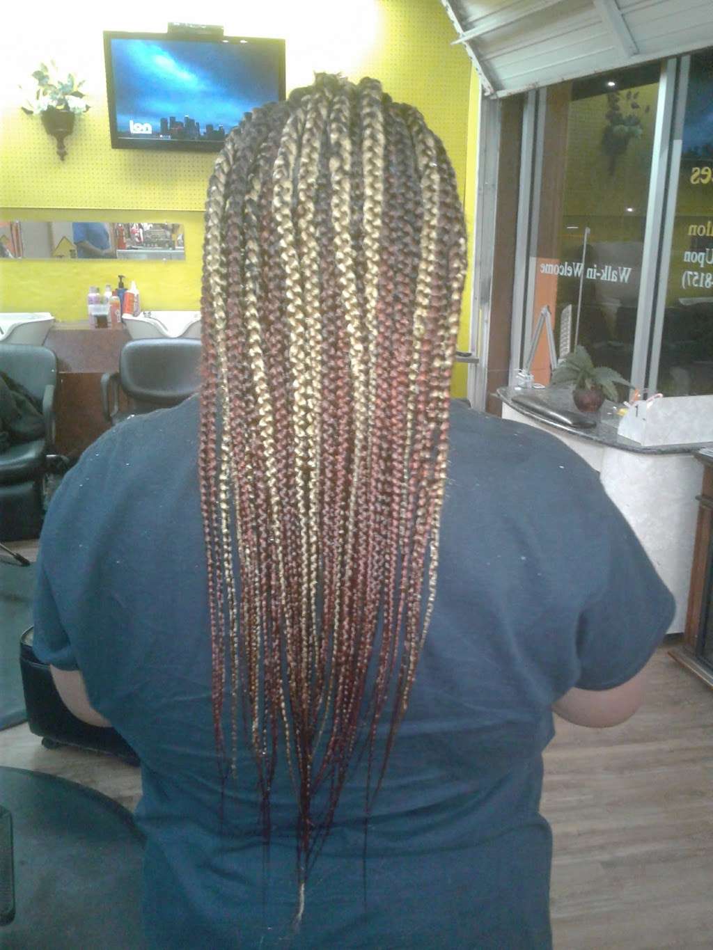 Mandys House of Braids | 6800 Martin Luther King Blvd, Houston, TX 77033, USA | Phone: (832) 667-8157