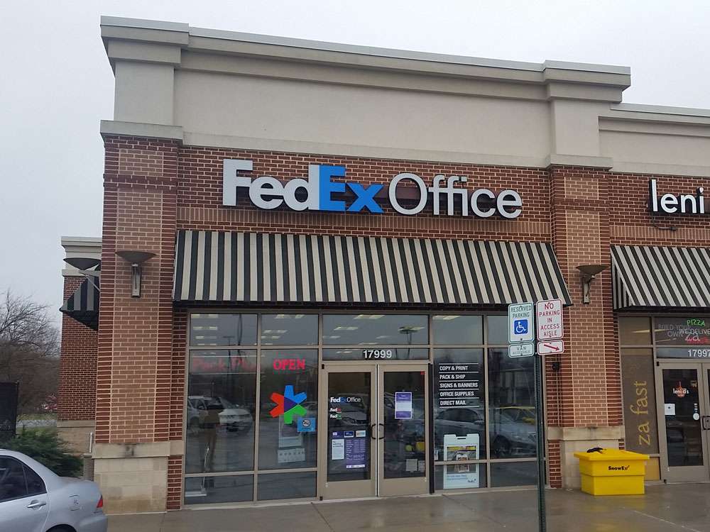 FedEx Office Print & Ship Center | 17999 Garland Groh Blvd, Hagerstown, MD 21740, USA | Phone: (301) 714-1625