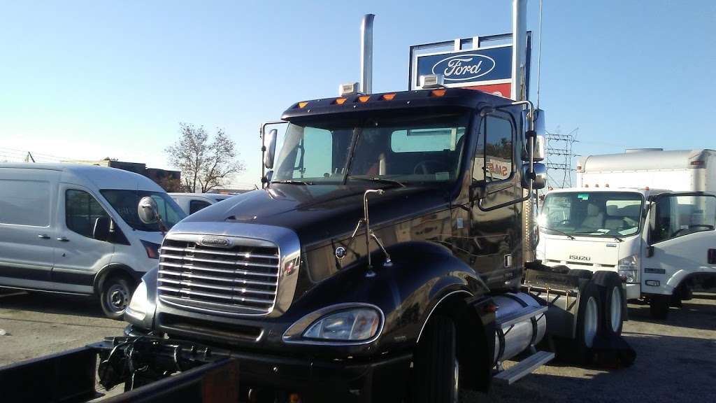 Chesapeake Truck | 8540 Pulaski Hwy, Baltimore, MD 21237, USA | Phone: (410) 682-4000