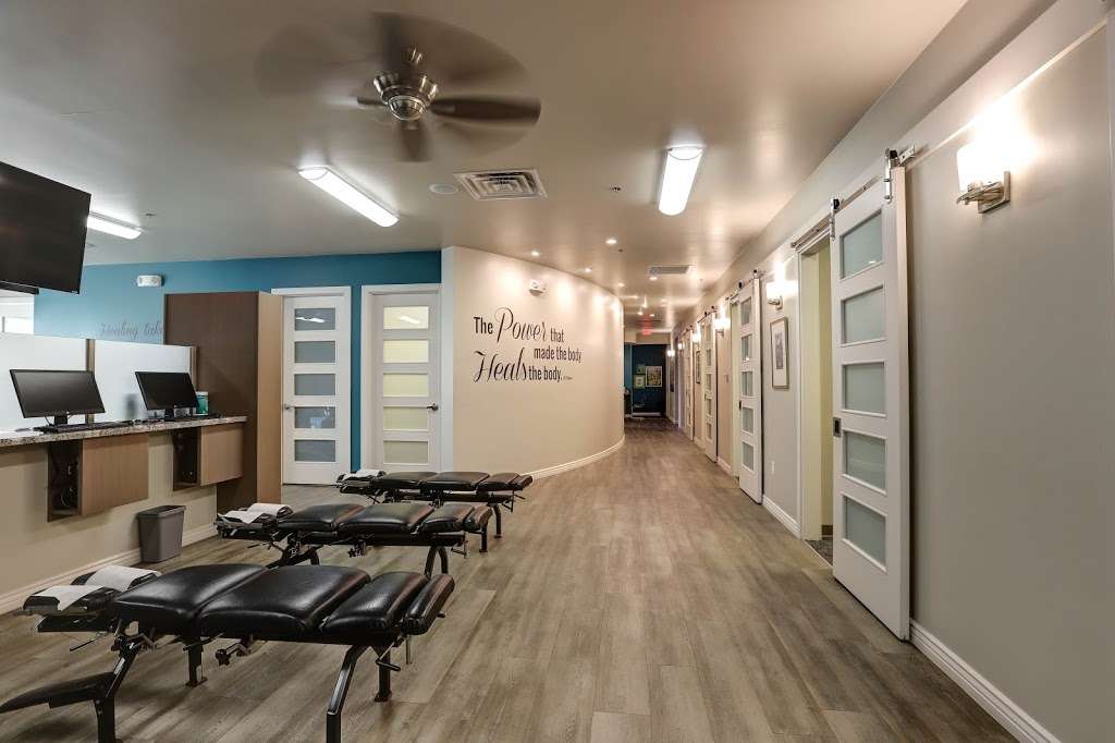 Chandler Chiropractic | 333 N Dobson Rd #16, Chandler, AZ 85224, USA | Phone: (480) 899-9855