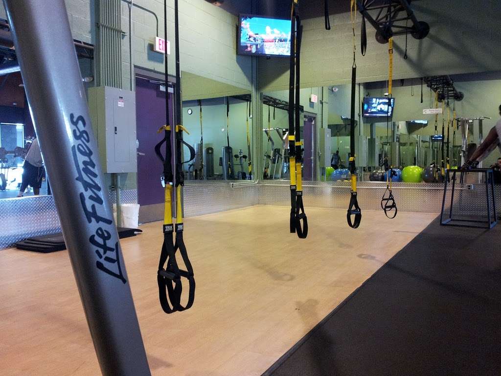 Anytime Fitness | 3220 E Baseline Rd, Phoenix, AZ 85042, USA | Phone: (602) 541-2808