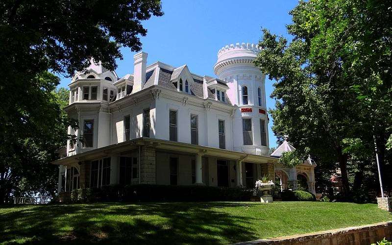 Cray Historical Home Museum | 805 N 5th St, Atchison, KS 66002 | Phone: (913) 367-3046