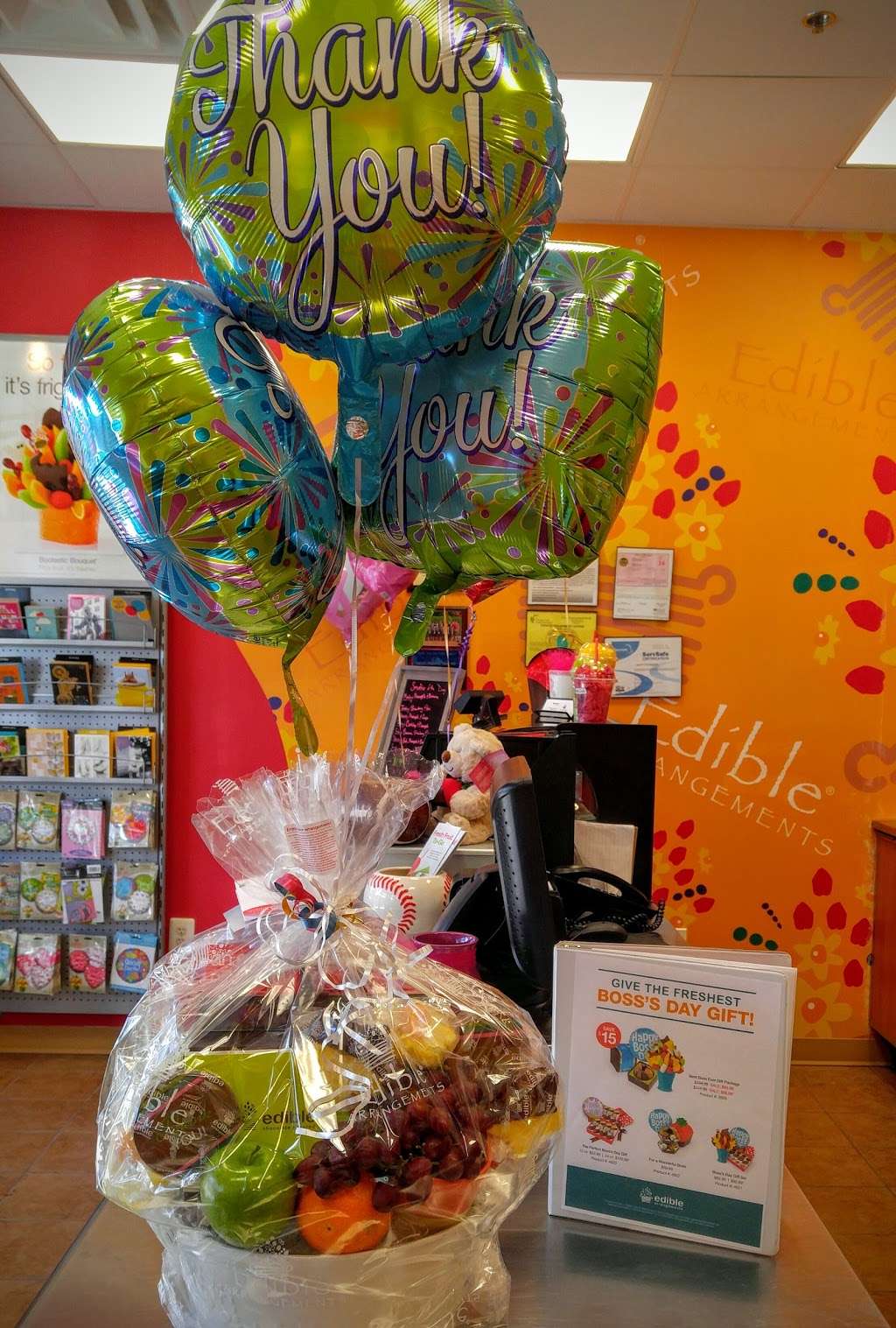 Edible Arrangements | 6010 Meadowridge Center Dr STE B, Elkridge, MD 21075, USA | Phone: (410) 799-1057