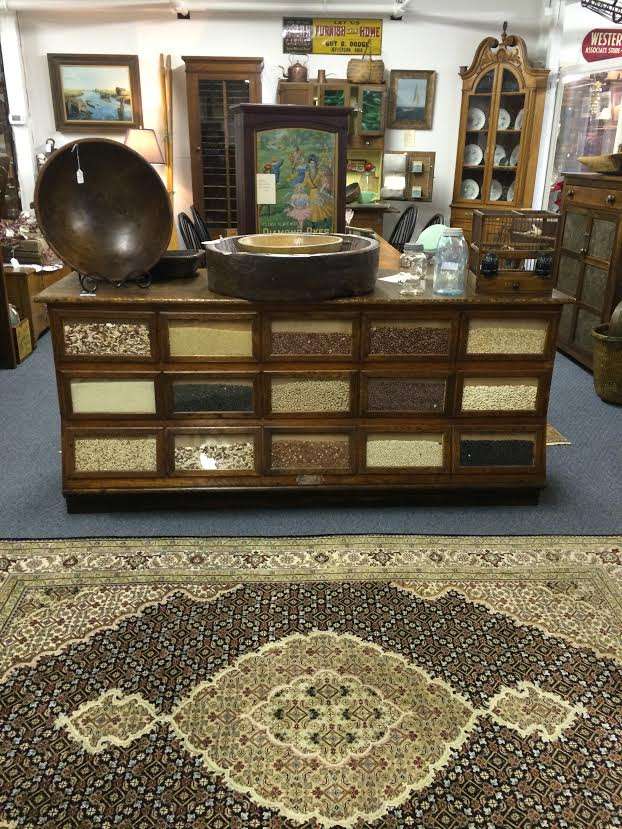 Bay Country Antiques | 415 Dorchester Ave, Cambridge, MD 21613, USA | Phone: (410) 228-5296