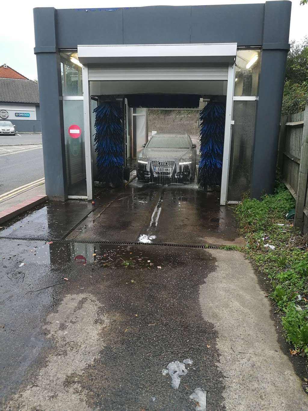 Apple Green Service Station | Crawley Ave, Crawley RH10 8BA, UK | Phone: 01293 614956