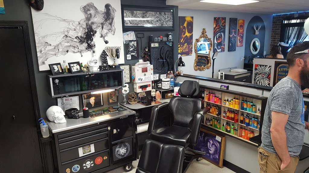 7 Day Gallery Tattoo & Art Gallery | 6000 W 159th St, Oak Forest, IL 60452 | Phone: (708) 897-9855