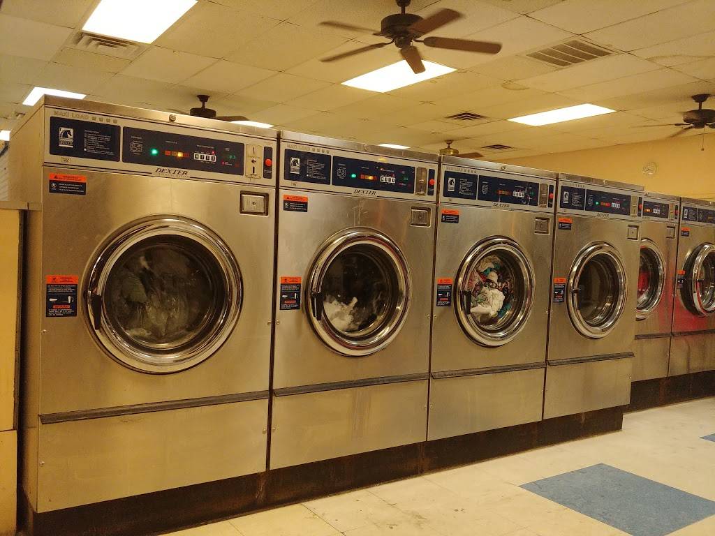 Star Coin Laundry & Bundle Services | 2825 Belt Line Rd #102, Garland, TX 75044 | Phone: (972) 414-1310