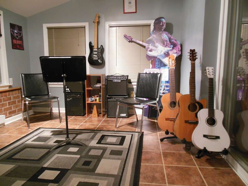 Quarter Bend Guitar Studio | 780 Eden Rd, Lancaster, PA 17601, USA | Phone: (717) 537-1065