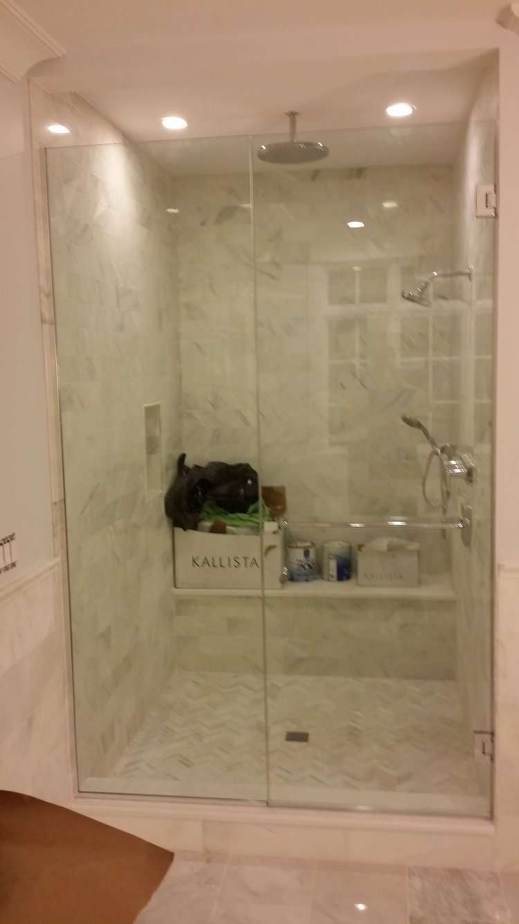 IMAGO Glass Shower Doors Evanston | 1921 Howard St Apt 3A, Evanston, IL 60202 | Phone: (773) 704-7185