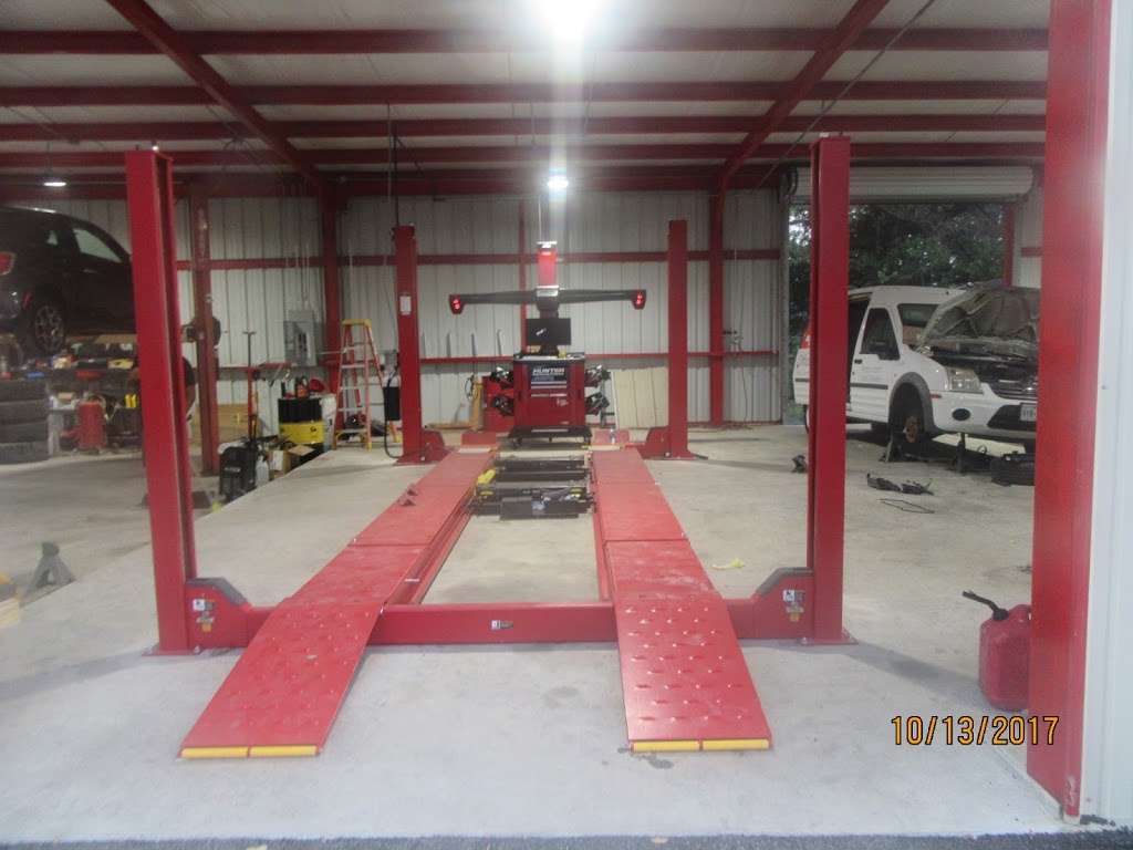 Hardy Collision Center | 13421 W Hardy Rd, Houston, TX 77060, USA | Phone: (281) 448-3100