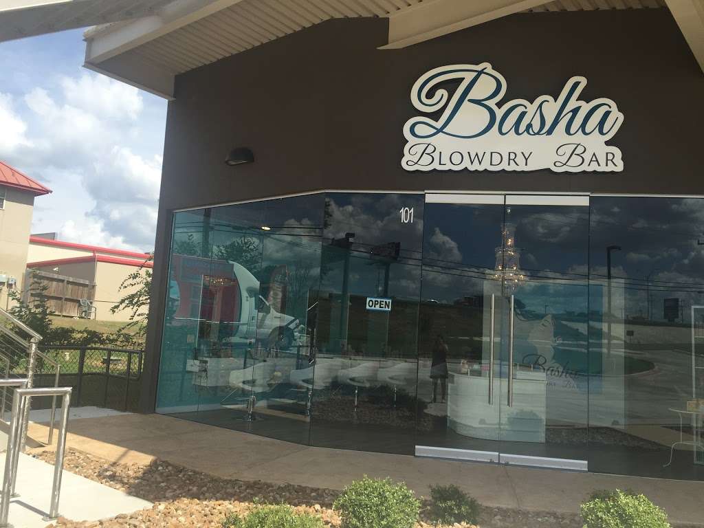 Basha Blowdry Bar | 238 N Loop 1604 E #101, San Antonio, TX 78232, USA | Phone: (210) 390-7400