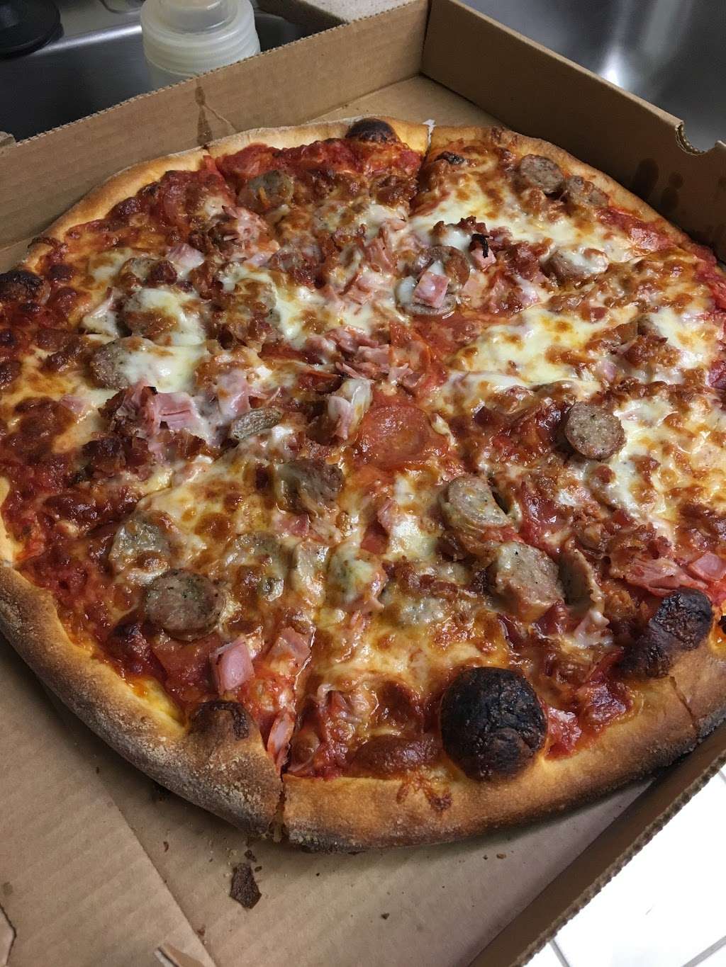 Filippos Pizza | 132 W Park Ave #10, Edgewater, FL 32132, USA | Phone: (386) 426-2390