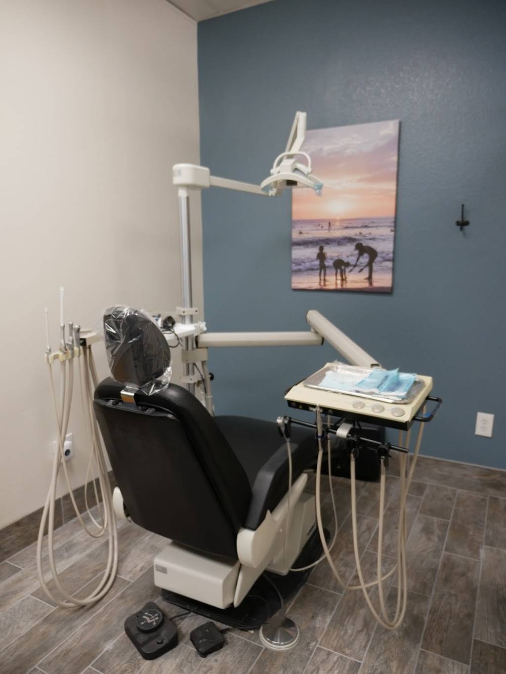 Collective Smiles | Darryl Torculas, DDS | 6947 Linda Vista Rd B, San Diego, CA 92111, USA | Phone: (858) 292-8881