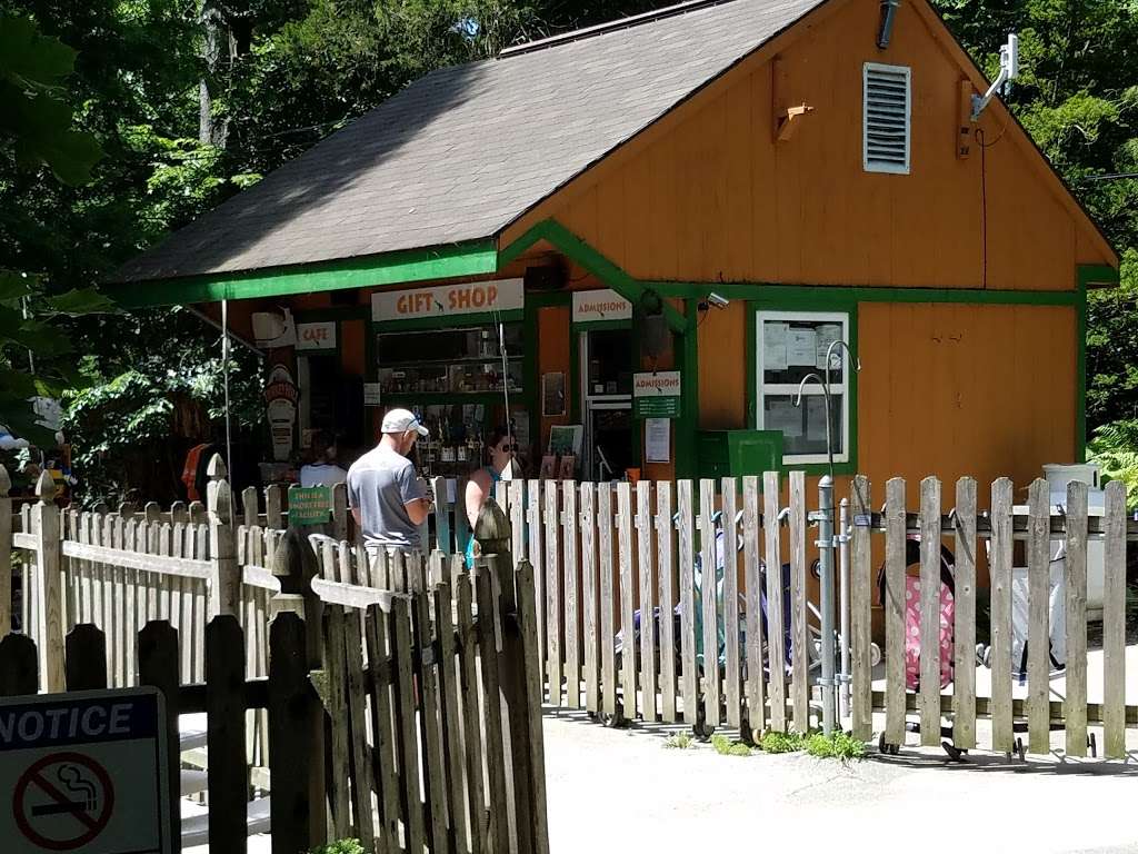 Plumpton Park Zoo | 1416 Telegraph Rd, Rising Sun, MD 21911, USA | Phone: (410) 658-6850