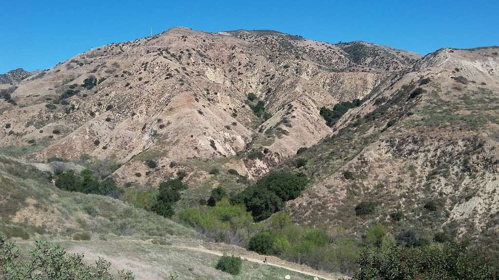 Aliso Canyon Park | East of Reseda between Senson & Rinaldi, Northridge, CA 91326, USA | Phone: (818) 756-8060