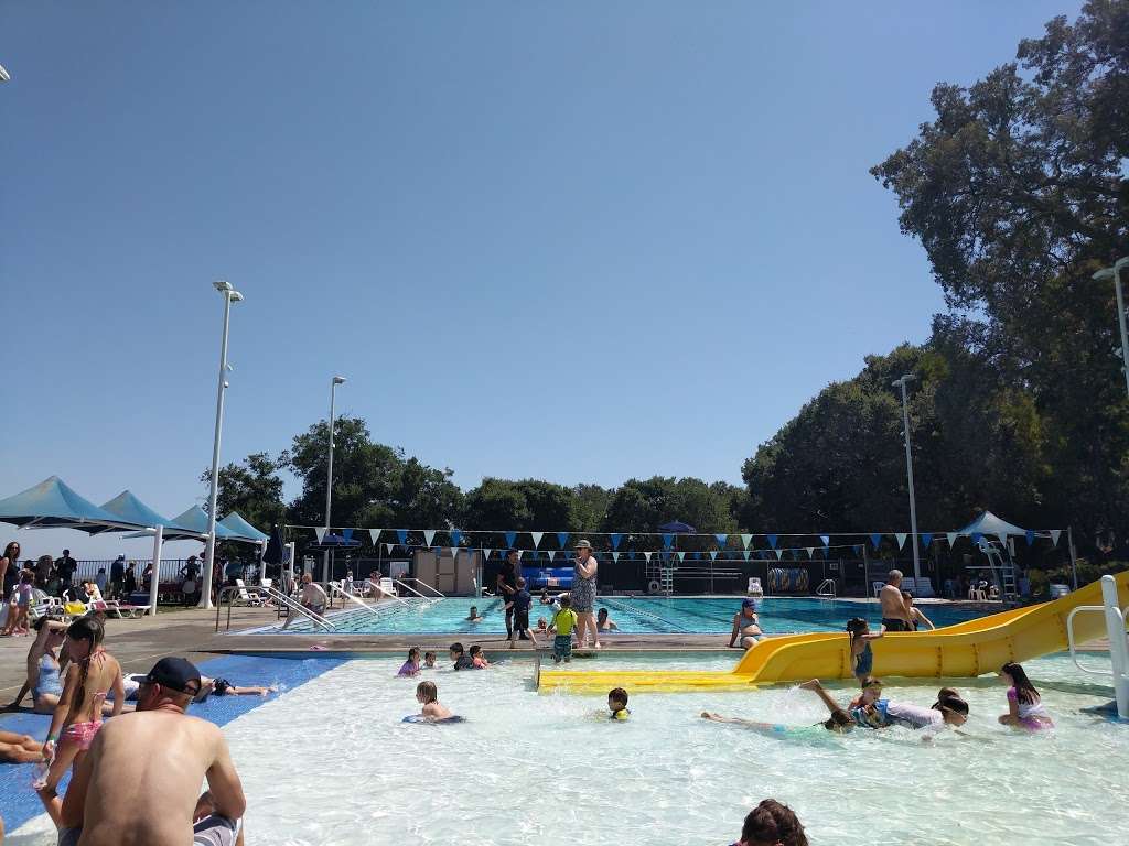 Hamilton Community Pool | 203 El Bonito Dr, Novato, CA 94949 | Phone: (415) 883-7126