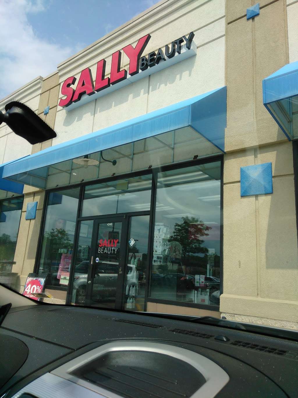 Sally Beauty | 4345 Chouteau Trafficway, Kansas City, MO 64117 | Phone: (816) 452-3946