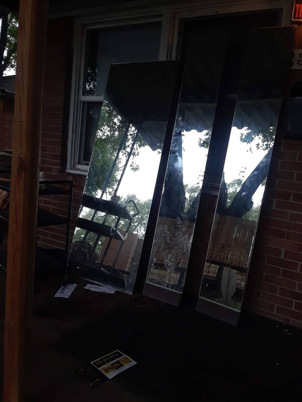 Big Walts Wings & More | 2311 E 34th St, Indianapolis, IN 46218, USA | Phone: (317) 920-1233