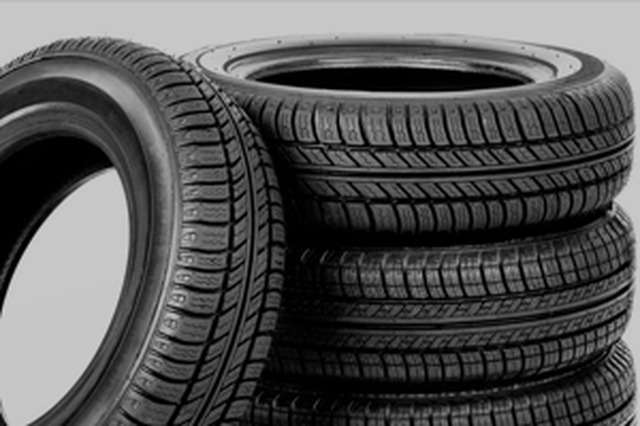 RLow Tyres | Unit Industrial Estate, 34 Burnt Mill, Harlow CM20 2HU, UK | Phone: 01279 426092