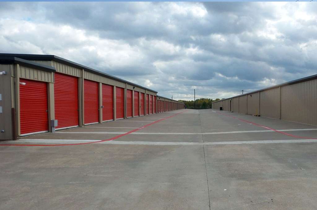 GT Storage | 942 E Interstate 30, Garland, TX 75043 | Phone: (972) 203-1200