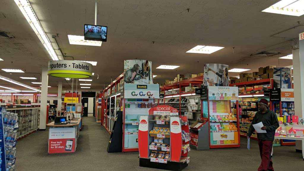 Staples | 2495 Brunswick Pike, Lawrence Township, NJ 08648, USA | Phone: (609) 671-1800