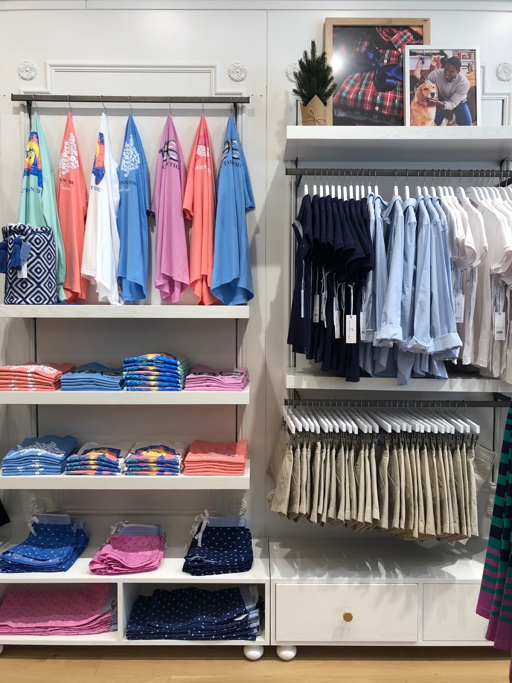 Southern Tide Jacksonville | 4791 River City Dr Suite125, Jacksonville, FL 32246, USA | Phone: (904) 672-1294