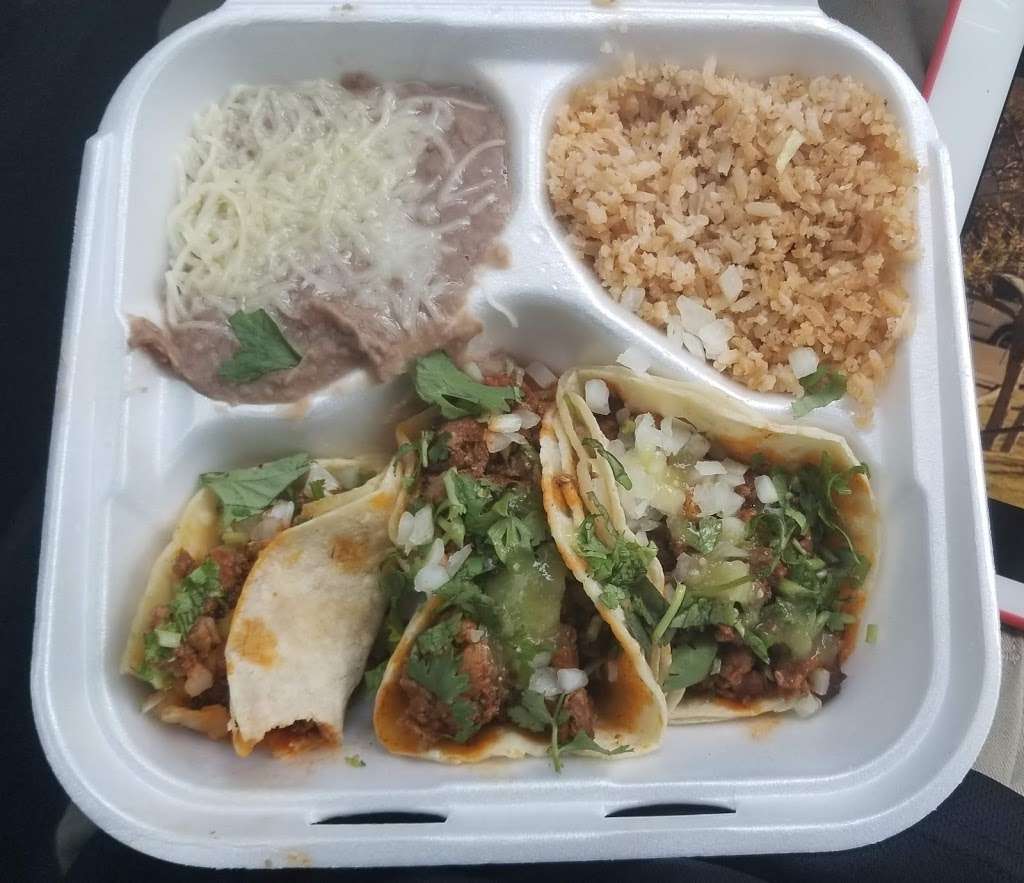 Taqueria Juanitos | 16851 Victory Blvd Ste 2, Van Nuys, CA 91406 | Phone: (818) 781-6378