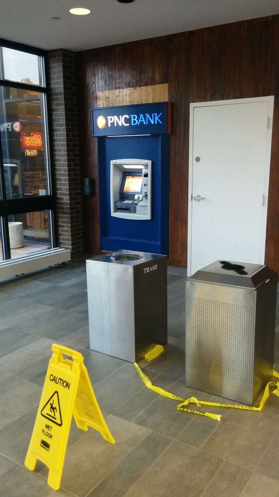 PNC Bank ATM | RUTGERS UNIV - BUSCH #02, 604 Bartholomew Rd, Piscataway Township, NJ 08854, USA