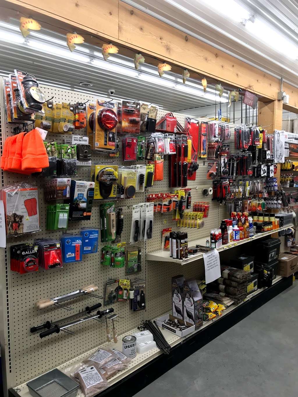 Bear Hardware | 75 Chestnut W, Nashville, IN 47448, USA | Phone: (812) 988-8888