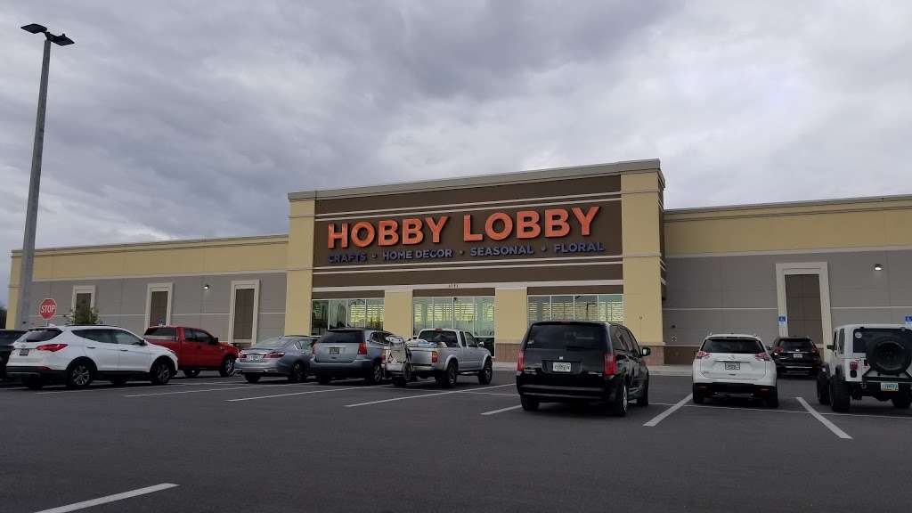 Hobby Lobby | 2751 E, US-192, Kissimmee, FL 34744 | Phone: (407) 846-0851