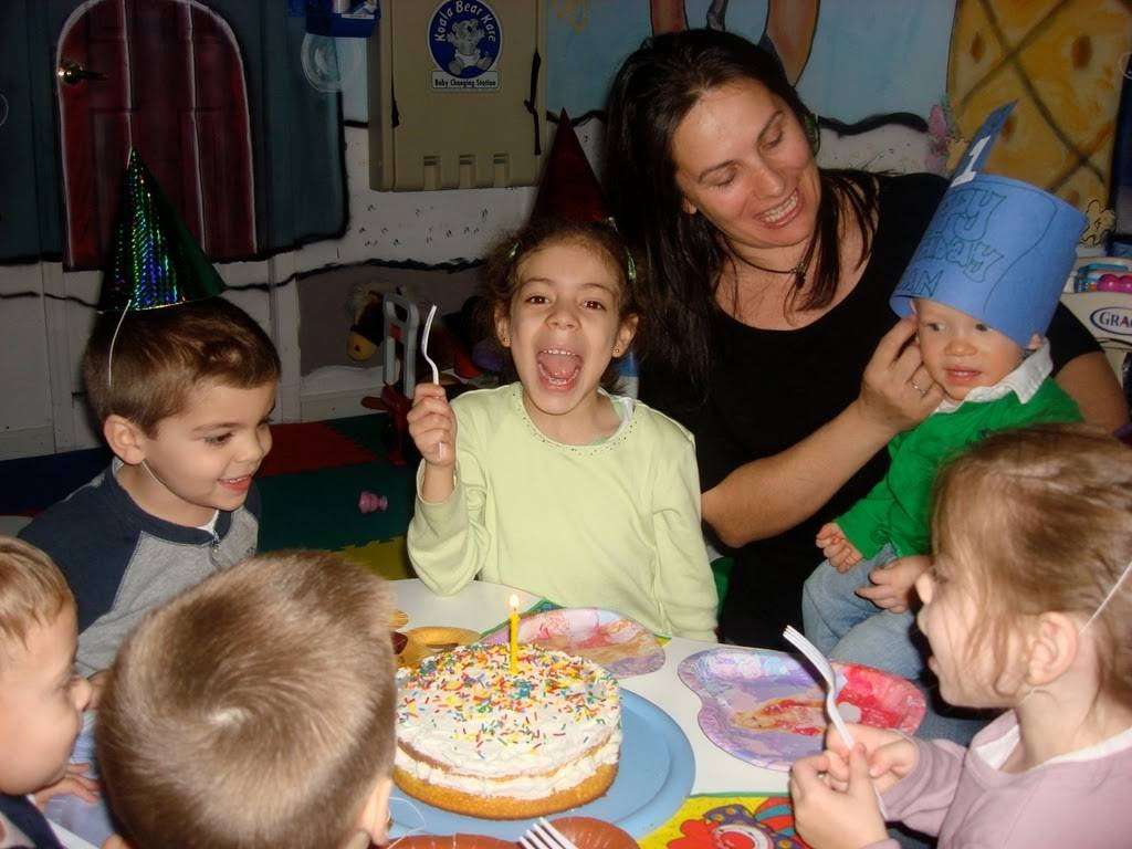 My Piccolo Mondo Child Care | 1466 Ohm Ave, The Bronx, NY 10465, USA | Phone: (718) 360-0946