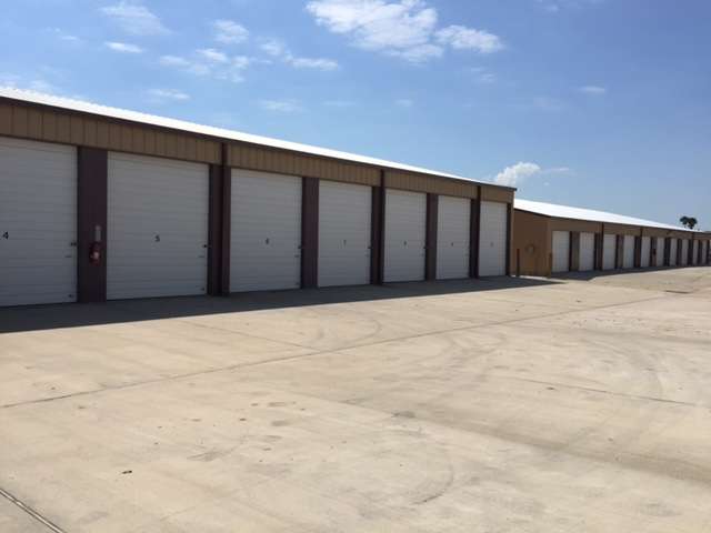 Bayshore Storage | 207 27th St, San Leon, TX 77539, USA | Phone: (832) 284-2460