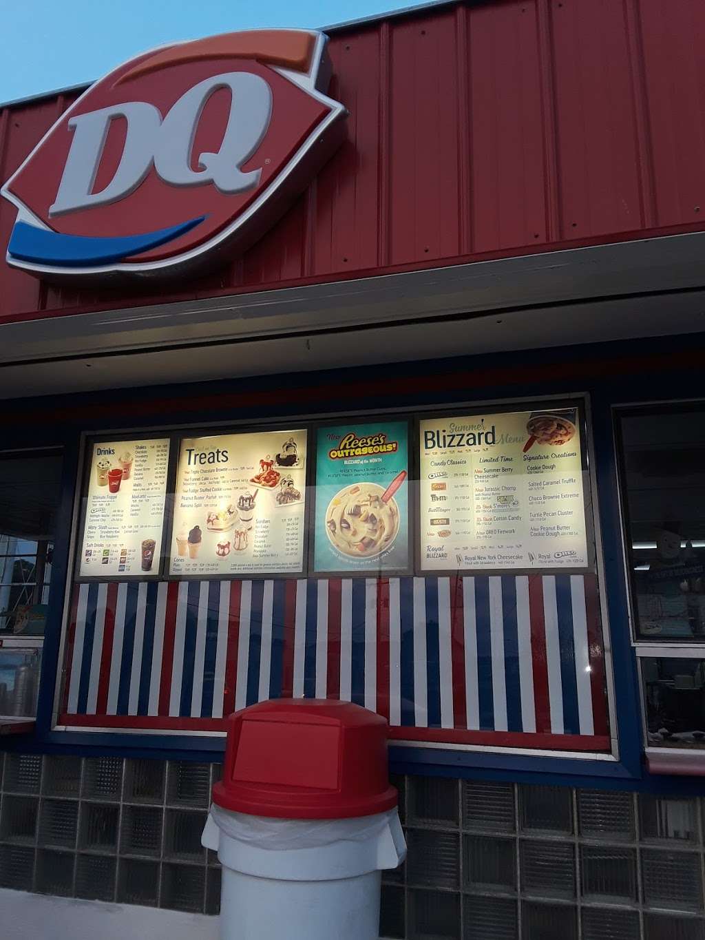 Dairy Queen (Treat) - Seasonally | 2433 Ripley St, Lake Station, IN 46405 | Phone: (219) 962-2355