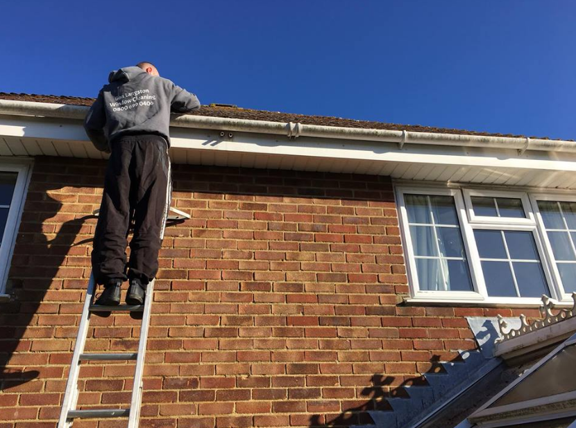 Ben Langston Window Cleaning | 18 Chestnut Walk, Royal Tunbridge Wells, Tonbridge TN2 4BY, UK | Phone: 07951 786774