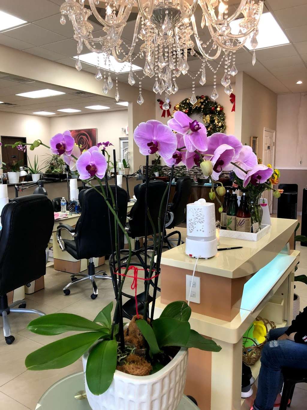 Vidao Nails and Day Spa | 14620 Woodforest Blvd, Houston, TX 77015, USA | Phone: (713) 451-9553