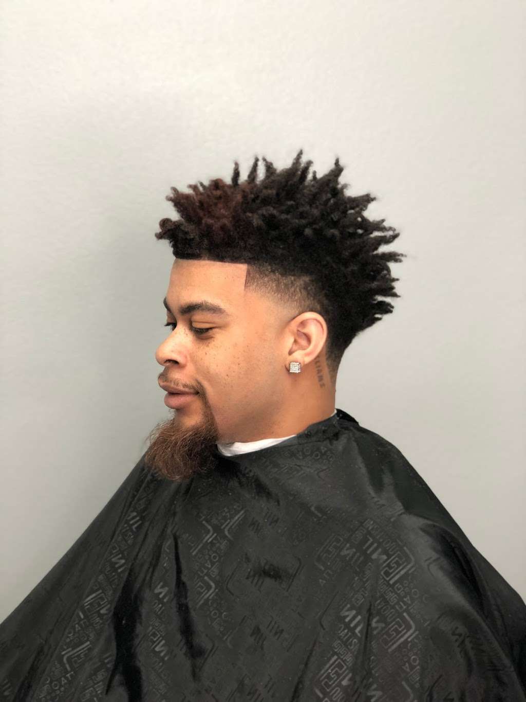 KB The Barber | 5925 W Olive Ave, Glendale, AZ 85302 | Phone: (480) 869-4065