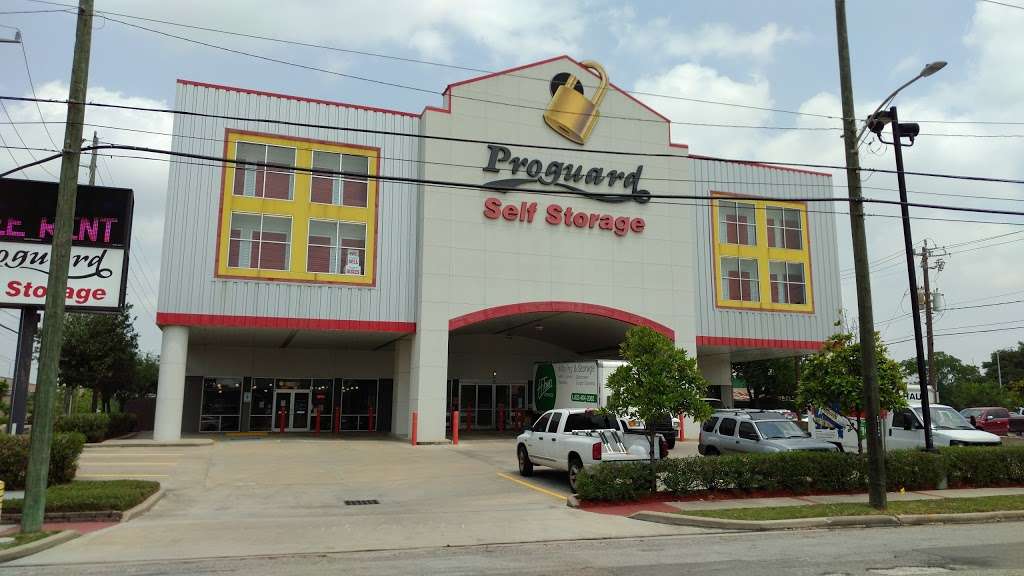 Proguard Self Storage | 3770 Center St, Houston, TX 77007, USA | Phone: (713) 880-9777