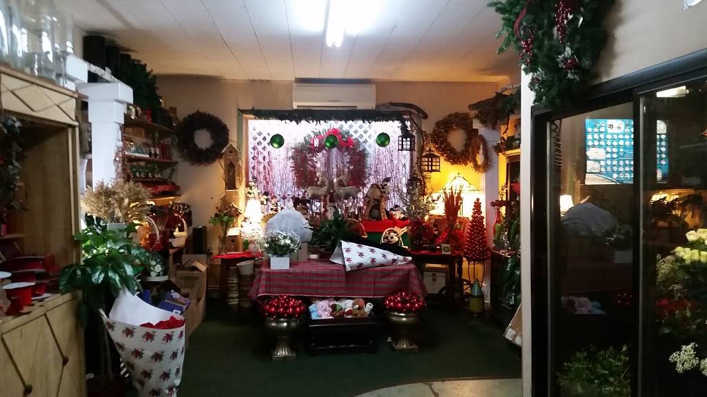 Manhasset Florist & Greenhouse (Manhasset Florist) | 25 Orchard St, Manhasset, NY 11030, USA | Phone: (516) 627-6400