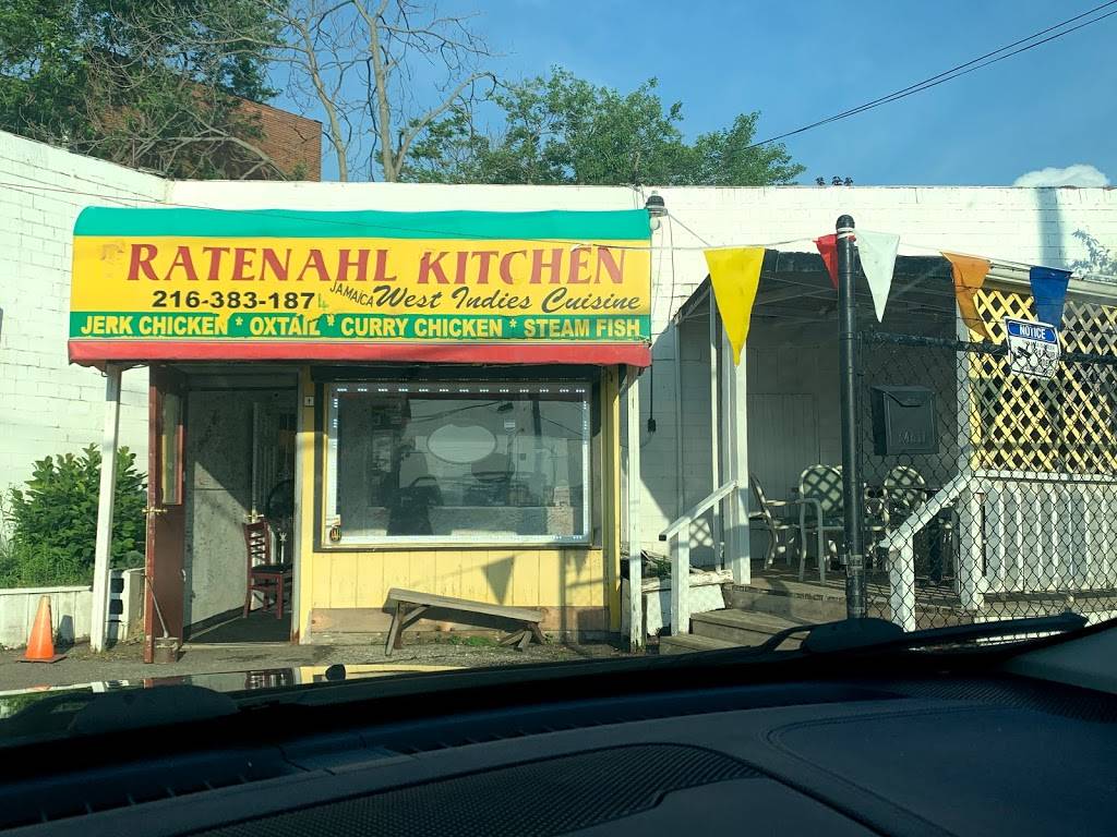 Bratenahl Kitchen | 14002 Lakeshore Blvd, Cleveland, OH 44110 | Phone: (216) 383-1874