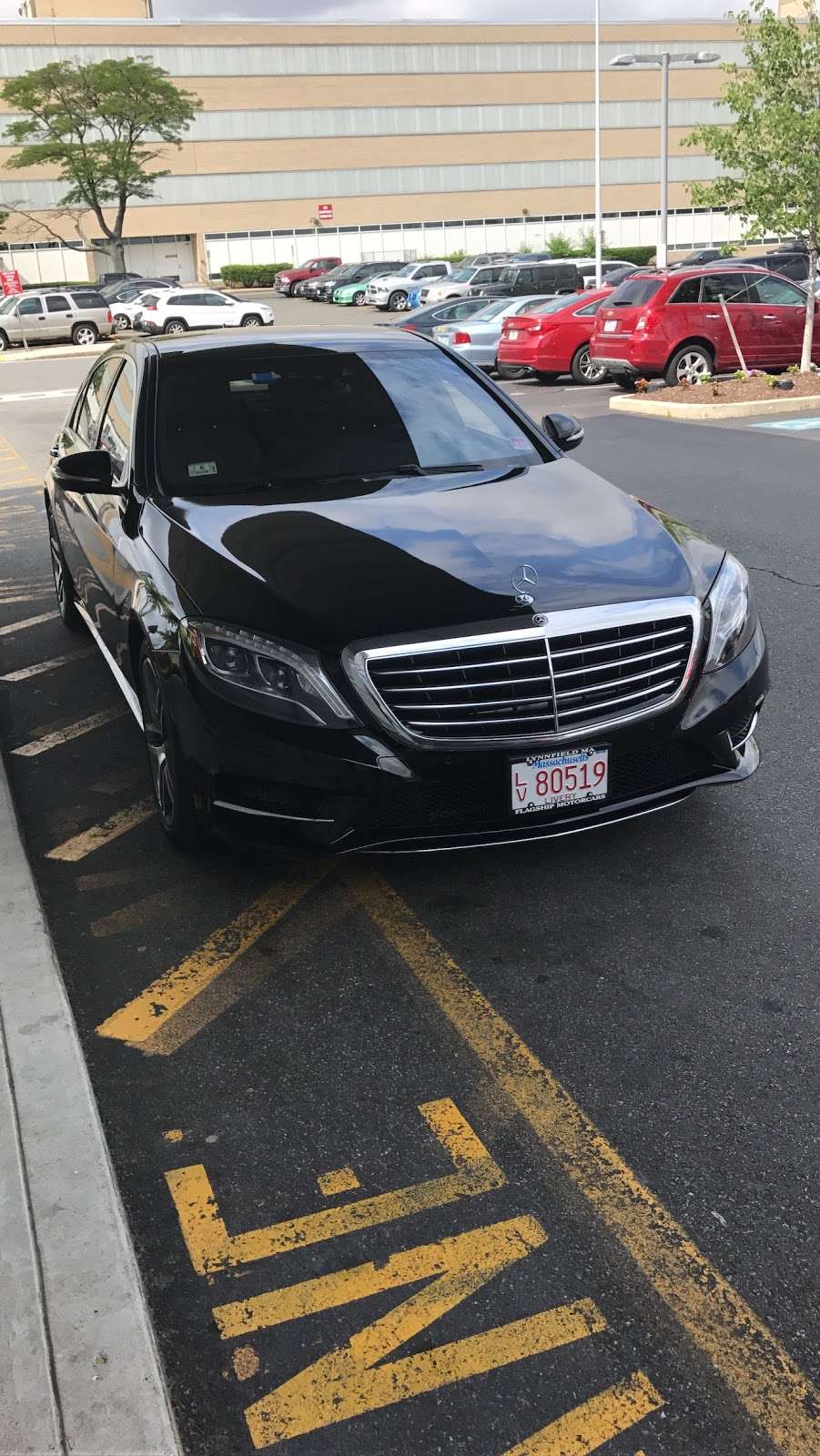 East Coast Limousine Transportation LLC | 5170 Washington St #105, Boston, MA 02132, USA | Phone: (617) 529-7000