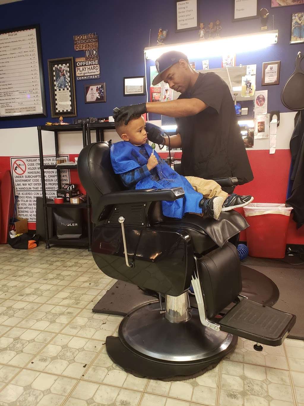 Gps Boss Cuts Barber Shop | 830 Mayfield Rd #520, Grand Prairie, TX 75052, USA | Phone: (214) 605-5281