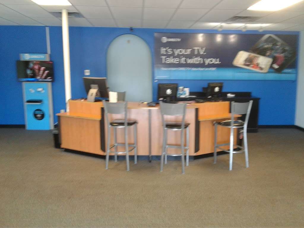 AT&T Store | 502 W Southline St, Cleveland, TX 77327, USA | Phone: (281) 432-2090