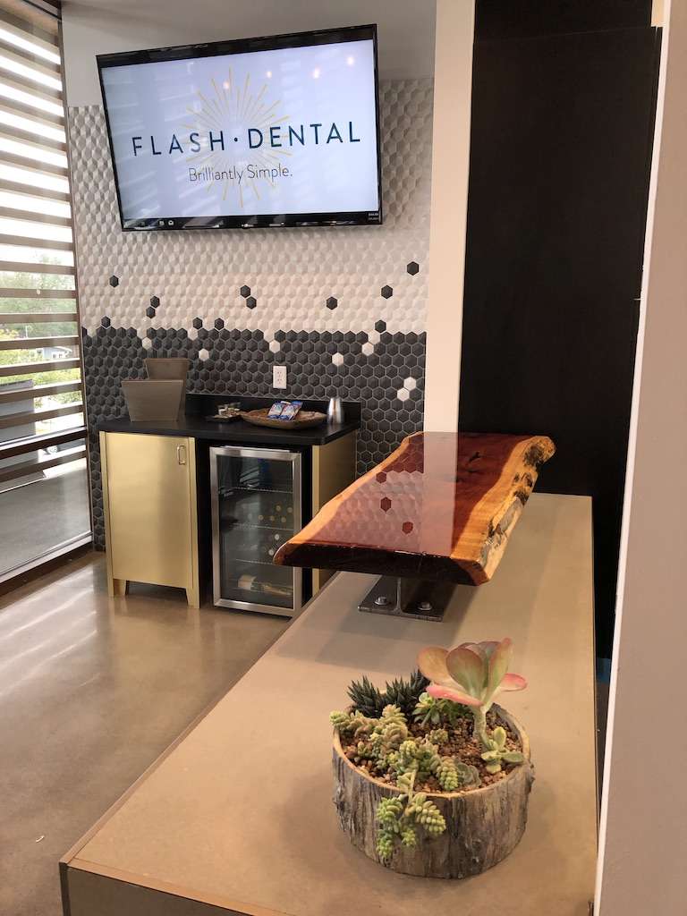 Flash Dental | 1050 Yale St #200, Houston, TX 77008, USA | Phone: (281) 407-9989