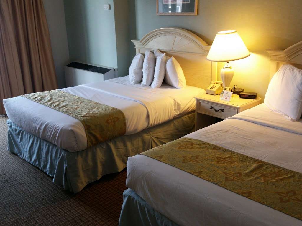 Flagship Oceanfront Hotel | 2600 N Baltimore Ave, Ocean City, MD 21842, USA | Phone: (800) 837-3585