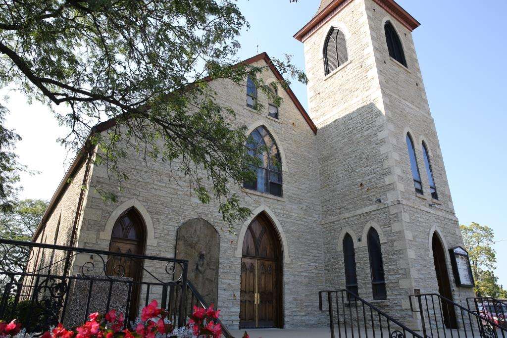 Annunciation Catholic Church | 1820 Church Rd, Aurora, IL 60505 | Phone: (630) 851-1436