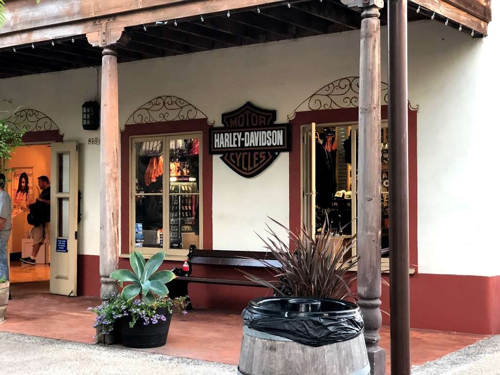 San Diego Harley-Davidson Seaport Village | 849 W Harbor Dr, San Diego, CA 92101, USA | Phone: (619) 234-5780